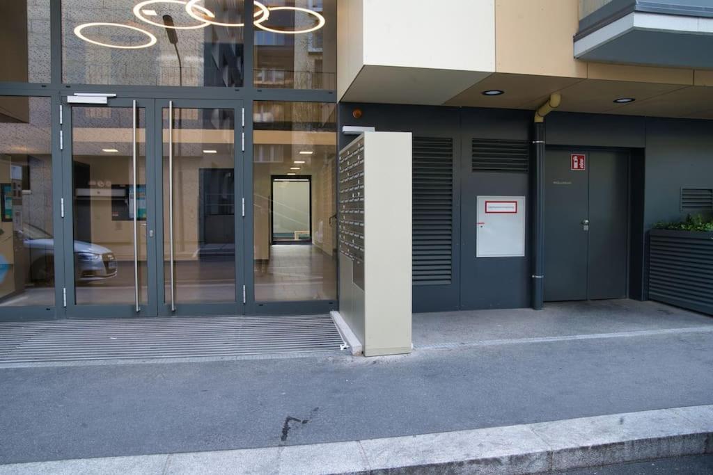 Modern Apartment Near Stadtpark Vienna Exterior photo